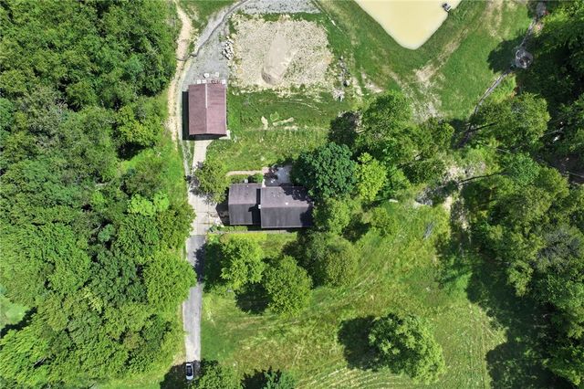 1125 Woodland Rd, Marshall, PA 15005