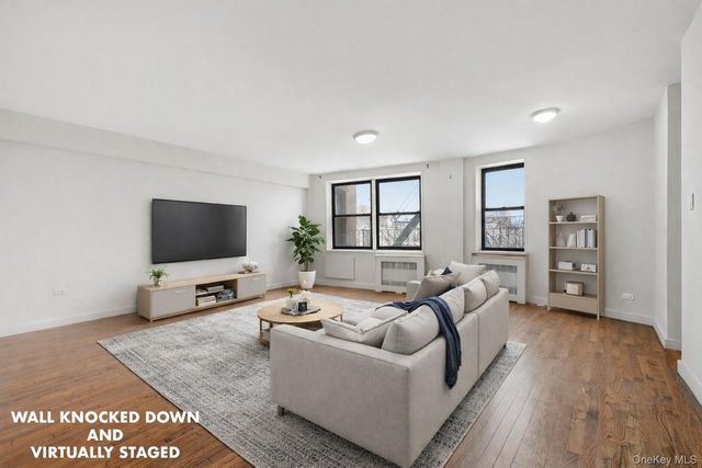 87-10 51st Avenue 5H, Elmhurst, NY 11373