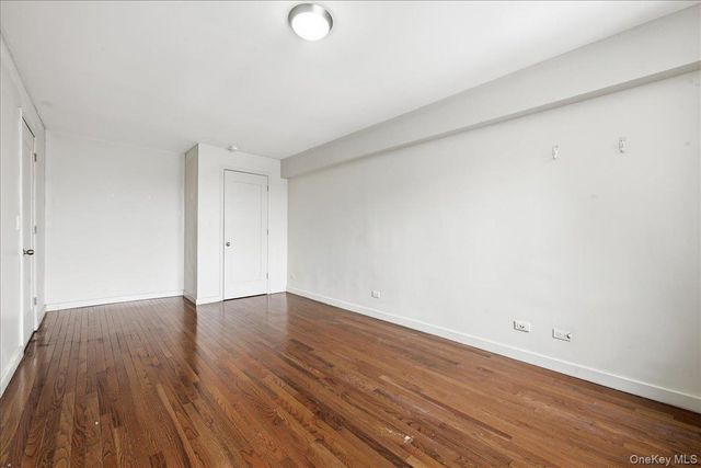 87-10 51st Avenue 5H, Elmhurst, NY 11373