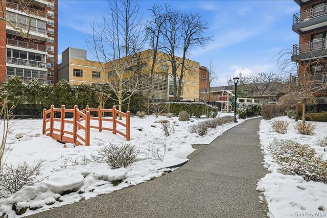 87-10 51st Avenue 5H, Elmhurst, NY 11373