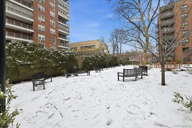 87-10 51st Avenue 5H, Elmhurst, NY 11373