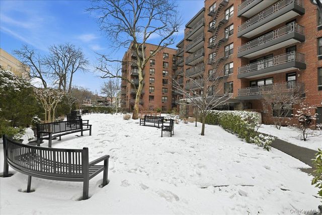 87-10 51st Avenue 5H, Elmhurst, NY 11373