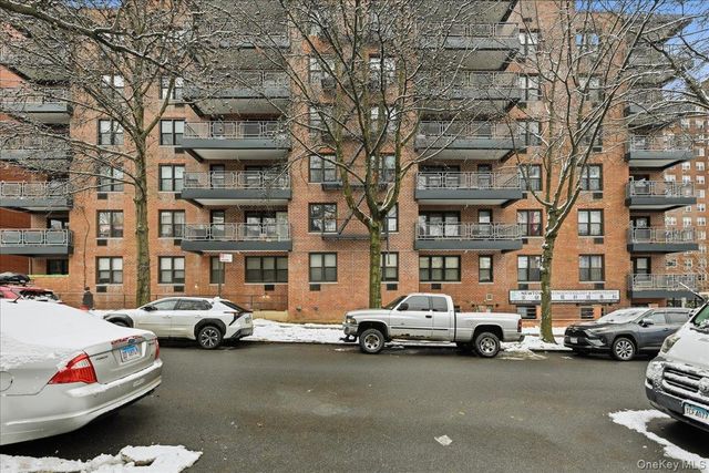 87-10 51st Avenue 5H, Elmhurst, NY 11373