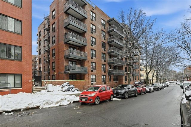 87-10 51st Avenue 5H, Elmhurst, NY 11373