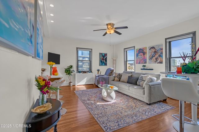 400 Deal Lake Drive 4D, Asbury Park, NJ 07712