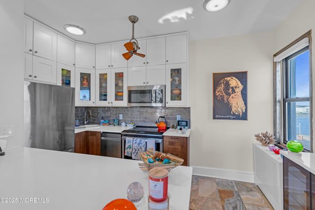 400 Deal Lake Drive 4D, Asbury Park, NJ 07712
