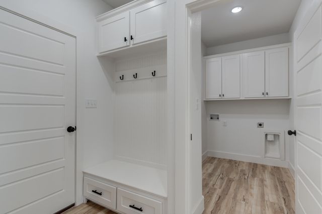 407 Ave M, Abernathy, TX 79311