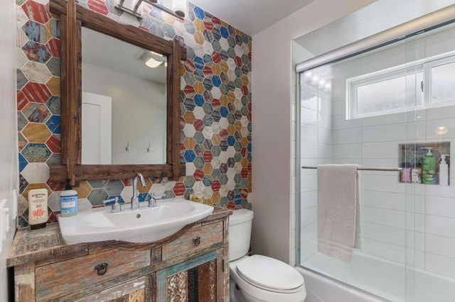 2812 Bayside Walk, San Diego, CA 92109