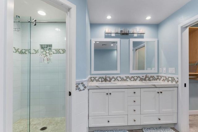 2812 Bayside Walk, San Diego, CA 92109