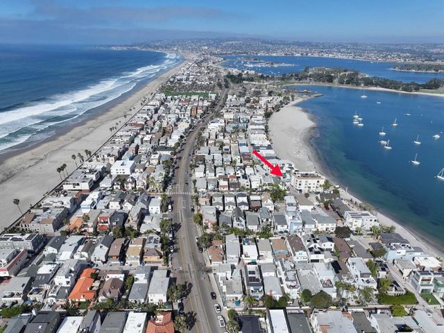 2812 Bayside Walk, San Diego, CA 92109
