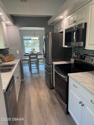 731 Pine Shores Circle, New Smyrna Beach, FL 32168