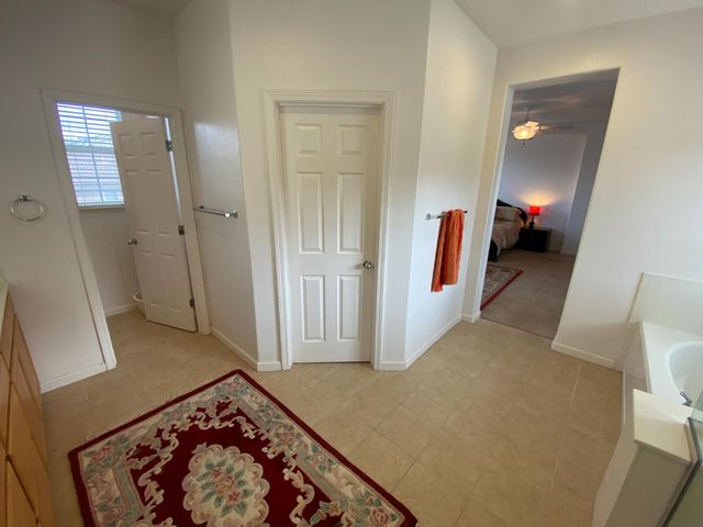 20848 Shrub Oak Dr, Patterson, CA 95363