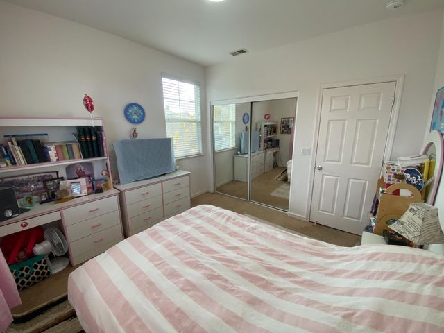 20848 Shrub Oak Dr, Patterson, CA 95363