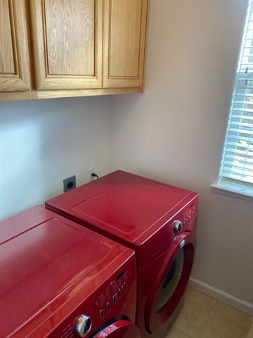 20848 Shrub Oak Dr, Patterson, CA 95363