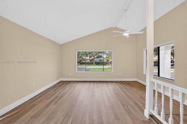 1660 NW 94th Ave, Plantation, FL 33322