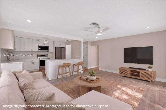 1660 NW 94th Ave, Plantation, FL 33322