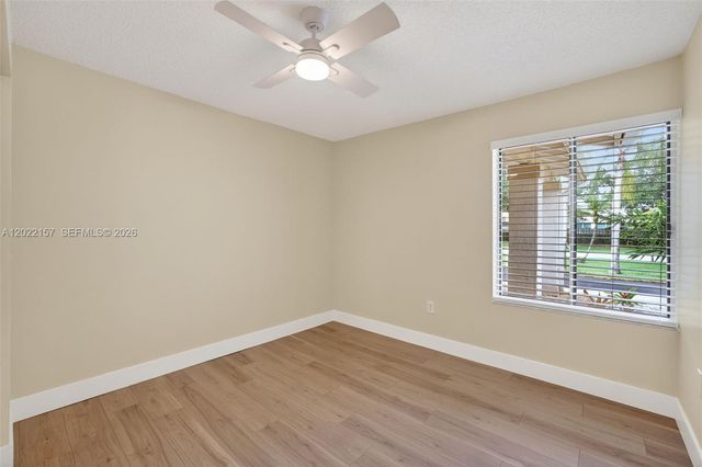 1660 NW 94th Ave, Plantation, FL 33322