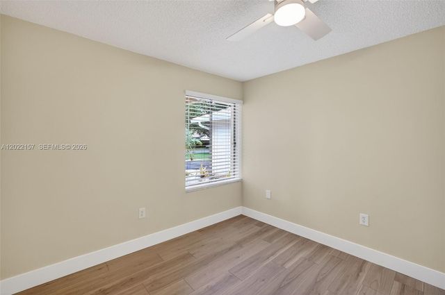 1660 NW 94th Ave, Plantation, FL 33322