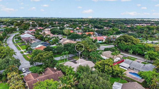 1660 NW 94th Ave, Plantation, FL 33322