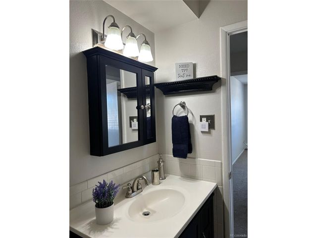 695 S Alton Way 2B, Denver, CO 80247