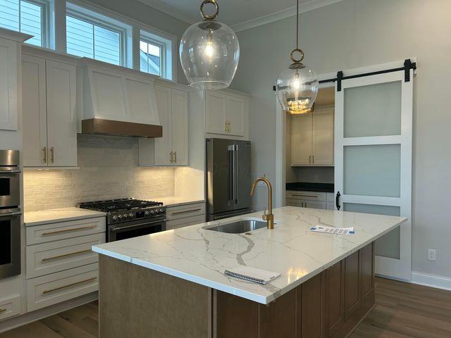 6059 Victory Lane, Westerville, OH 43082