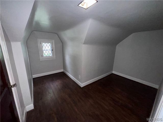 34 Sunset Street Upper, Buffalo, NY 14207
