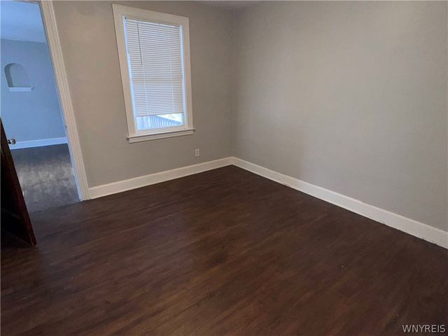 34 Sunset Street Upper, Buffalo, NY 14207