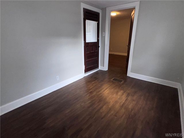 34 Sunset Street Upper, Buffalo, NY 14207