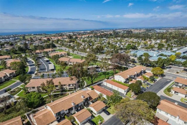 6819 Alderwood Drive, Carlsbad, CA 92011