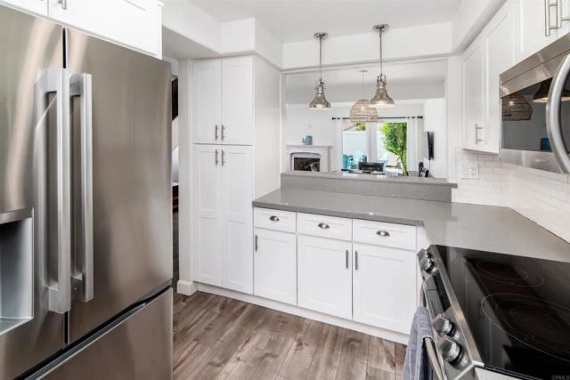 6819 Alderwood Drive, Carlsbad, CA 92011