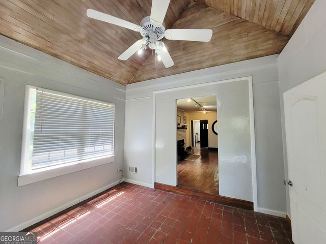 1805 Us Highway 29, West Point, GA 31833