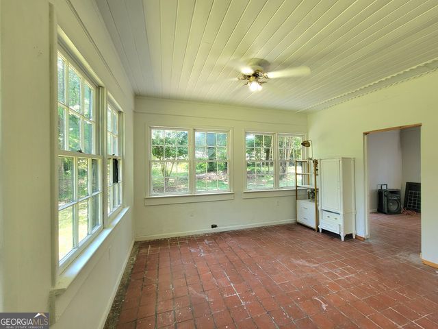 1805 Us Highway 29, West Point, GA 31833