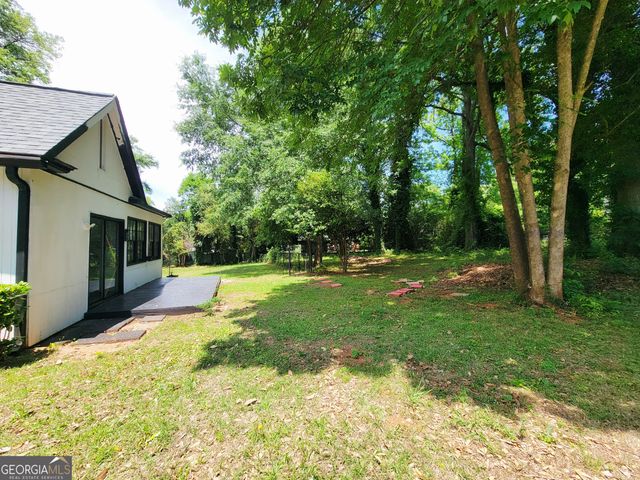 1805 Us Highway 29, West Point, GA 31833