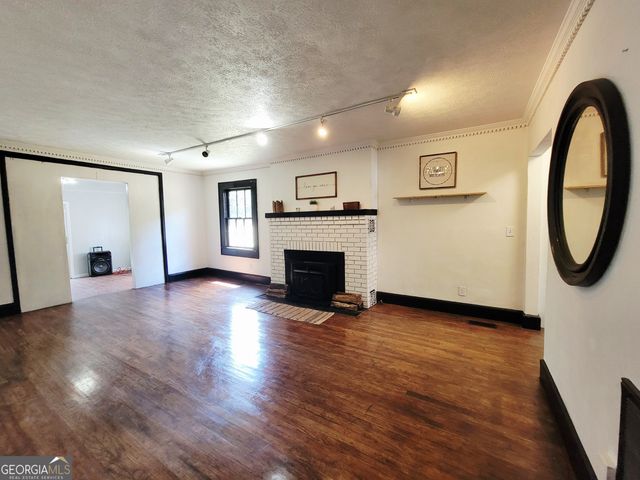 1805 Us Highway 29, West Point, GA 31833