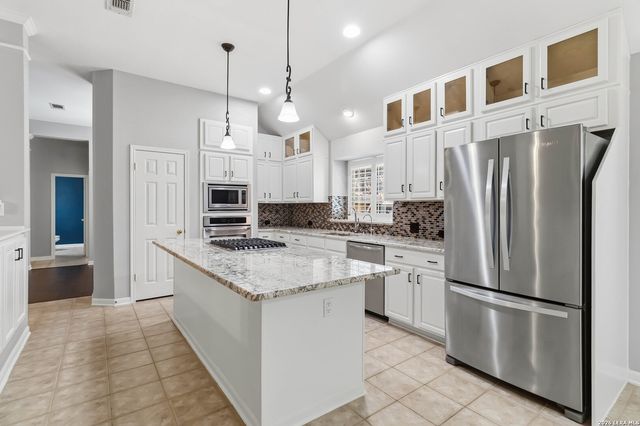 1820 Fieldstone, San Antonio, TX 78232