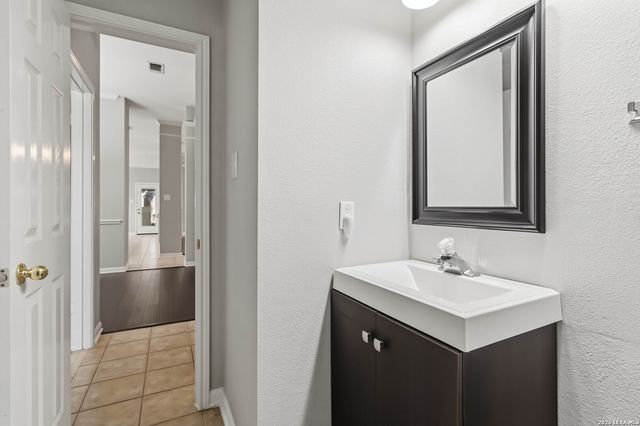 1820 Fieldstone, San Antonio, TX 78232