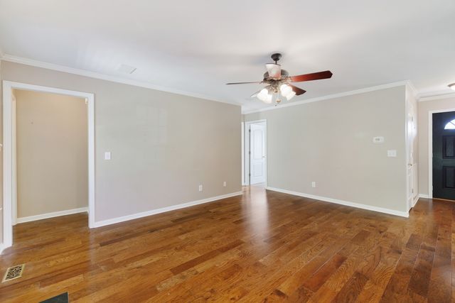323 Winter Way, Murfreesboro, TN 37129