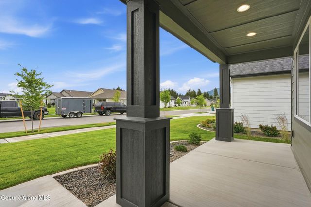 7628 N GIRARD CIR, Coeur D'alene, ID 83815