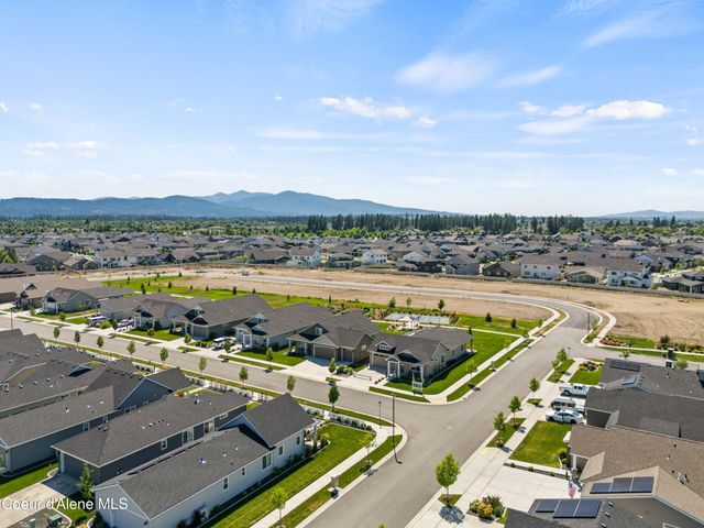 7628 N GIRARD CIR, Coeur D'alene, ID 83815
