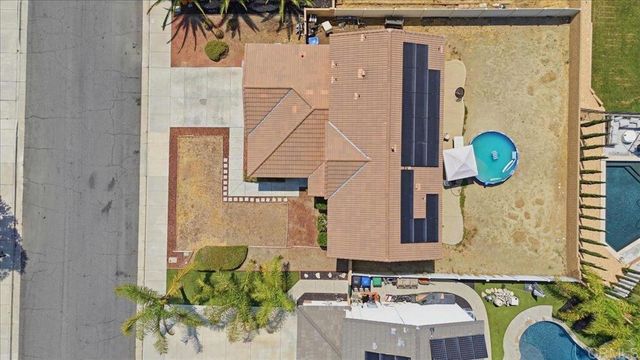 35125 Waimea Way, Winchester, CA 92596