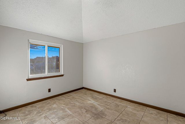 6241 QUAIL Avenue, El Paso, TX 79924