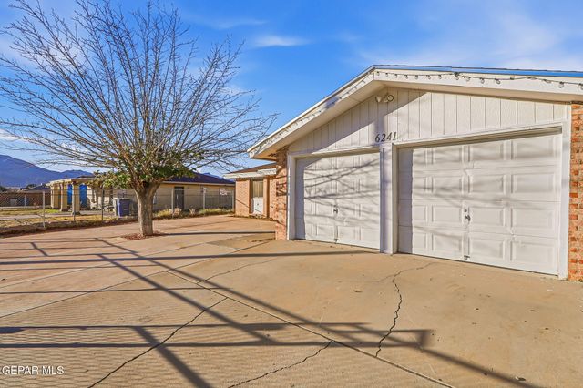 6241 QUAIL Avenue, El Paso, TX 79924