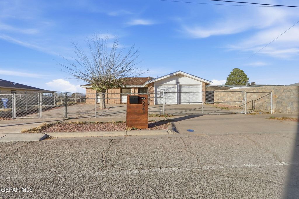 6241 QUAIL Avenue, El Paso, TX 79924