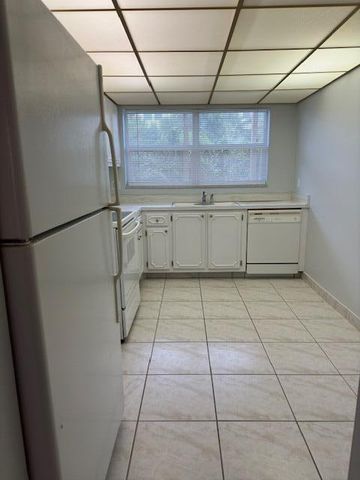 2018 S Federal Highway 205, Boynton Beach, FL 33435