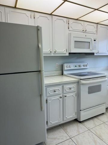 2018 S Federal Highway 205, Boynton Beach, FL 33435
