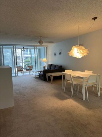 2018 S Federal Highway 205, Boynton Beach, FL 33435