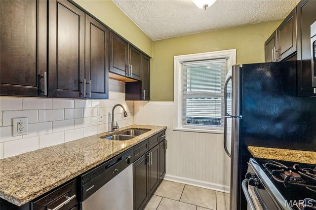 6156 Louisiana Avenue, St Louis, MO 63111
