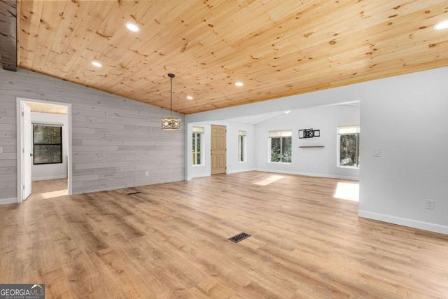 136 Anchorage Drive, Blairsville, GA 30512