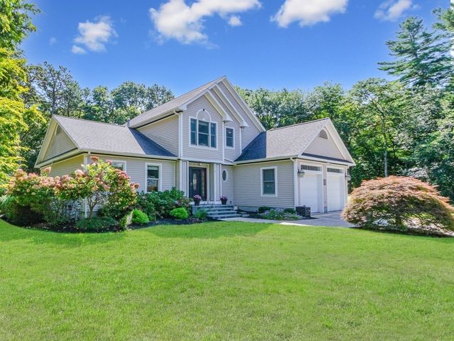 3 Timberledge Ln, Mattapoisett, MA 02739
