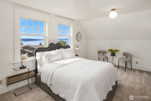 708 W Prospect Street, Seattle, WA 98119